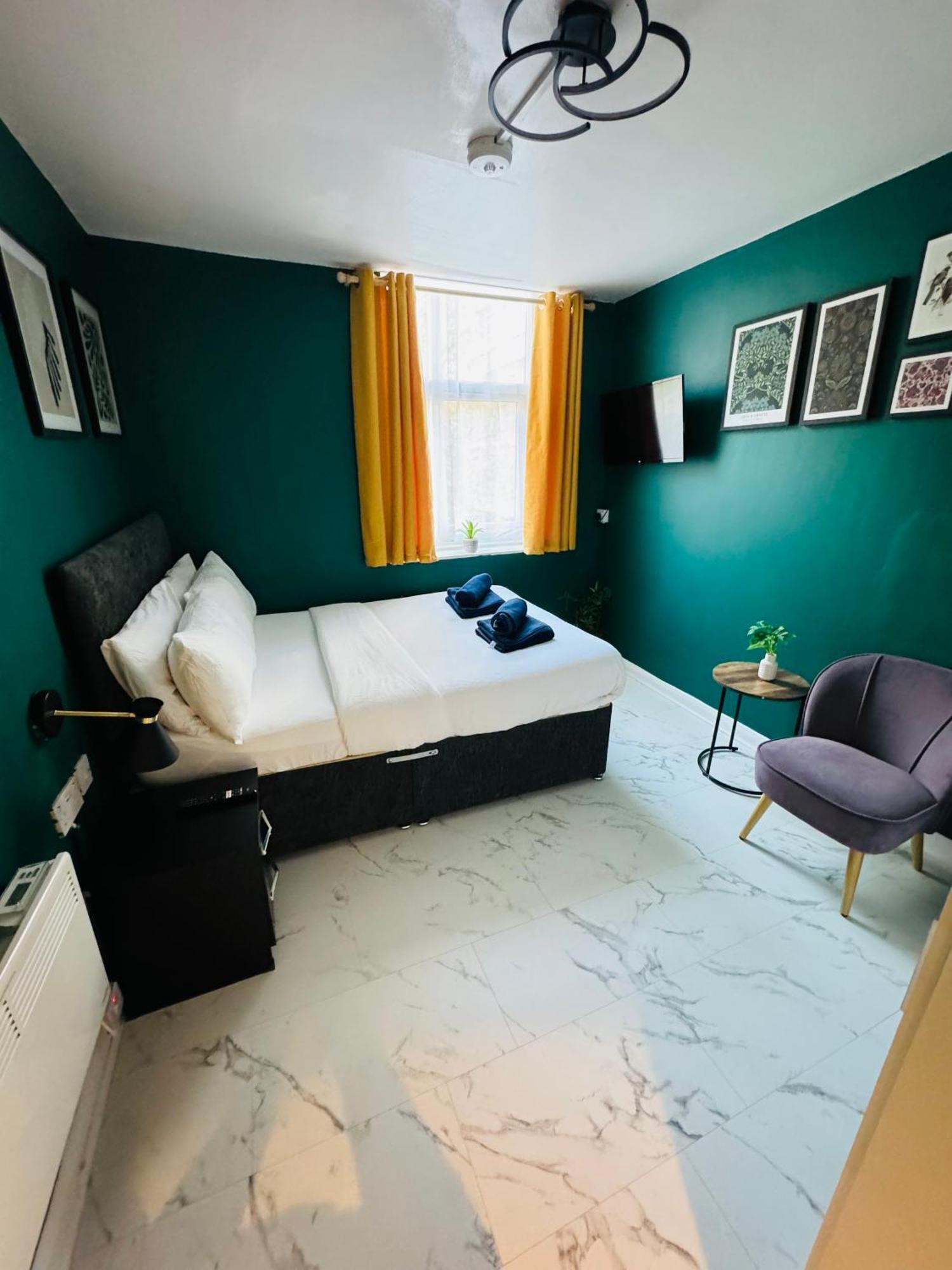 Private Studio Flat In City 1190 London Exterior foto
