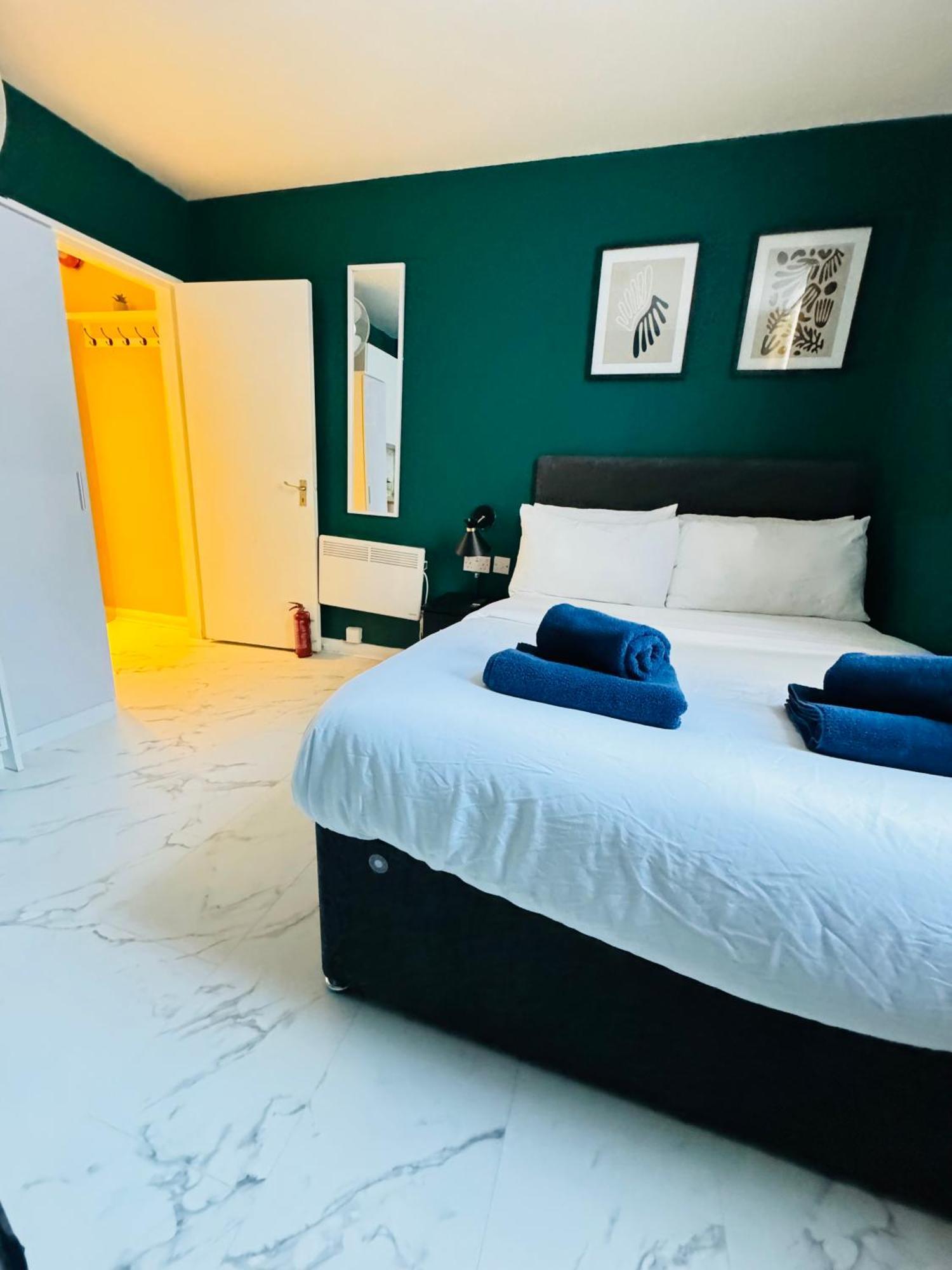 Private Studio Flat In City 1190 London Exterior foto